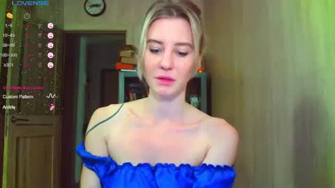 caramel online show from August 15, 7:07 pm