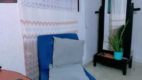 LILI online show from July 18, 2:01 am