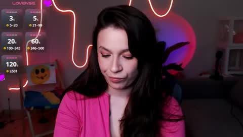 Mary online show from June 25, 2:53 pm