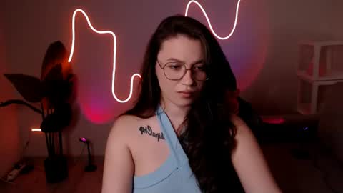 Mary online show from August 16, 7:18 pm