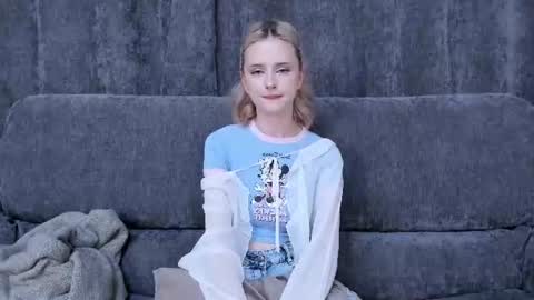 Carey online show from August 14, 8:34 pm