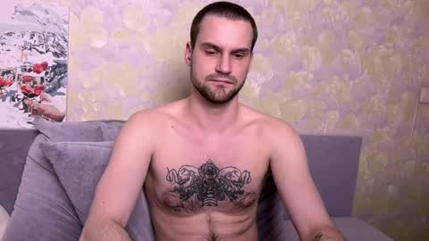 Cari online show from March 4, 11:45 pm