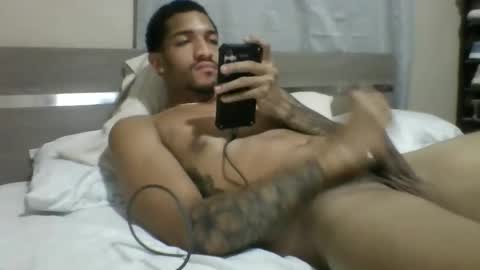 caribbeanboy297 online show from May 14, 6:18 pm