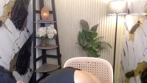 CARL online show from August 4, 11:07 am