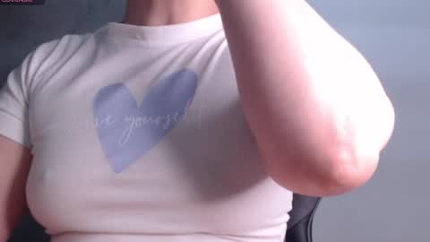 carla_naugthy_ online show from July 29, 4:25 pm