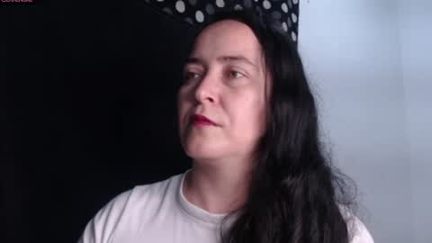 carla_naugthy_ online show from August 6, 2:27 pm