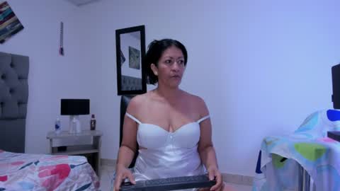 Carla online show from June 29, 10:55 pm
