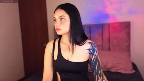 carla online show from August 18, 9:15 am