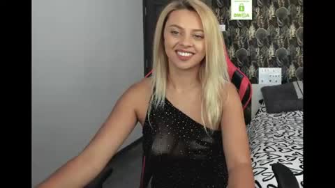 CarlaStaceFun online show from August 5, 7:50 am