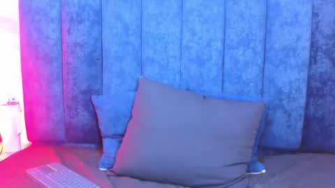 CARLA online show from August 11, 10:01 pm