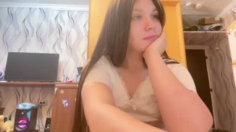 Sally online show from August 6, 5:45 pm