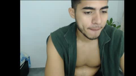 Carlitos online show from August 10, 2:02 am