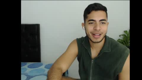 Carlitos online show from August 10, 4:14 am