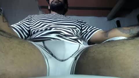 carlo yates online show from August 9, 3:07 am