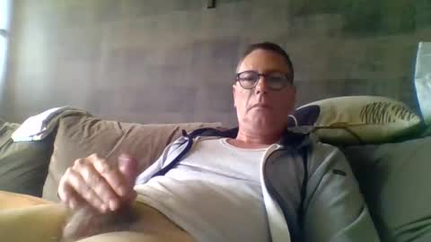 carlonebraska112233 online show from May 12, 8:36 am