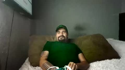 carlos100699 online show from August 8, 12:22 am