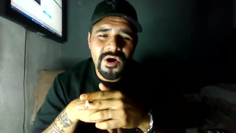 carlos100699 online show from August 10, 2:13 am