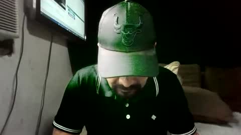 carlos100699 online show from August 12, 1:08 am