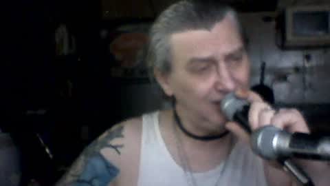 carlos712009 online show from August 2, 7:04 am