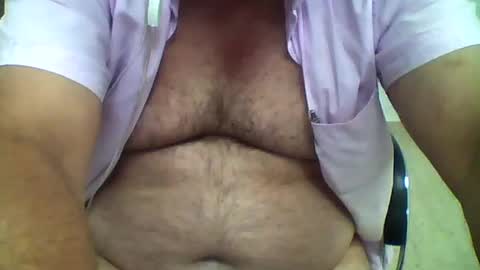 carlos8711 online show from July 7, 10:41 am