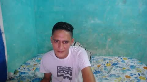 carlos_steven online show from August 12, 10:12 pm