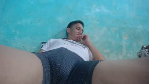 carlos_steven online show from August 15, 6:50 am