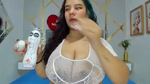 Caroline online show from August 8, 11:43 am