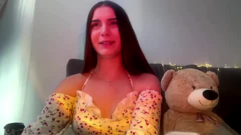 LinaLisa online show from August 10, 10:27 am