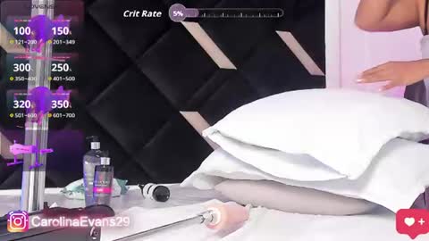 carolina_evannss online show from August 15, 9:13 am