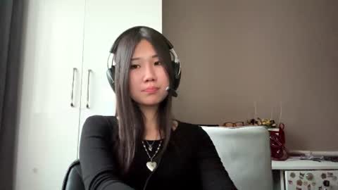 LIl online show from August 1, 2:12 pm