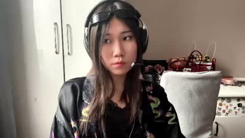 LIl online show from August 4, 10:34 am