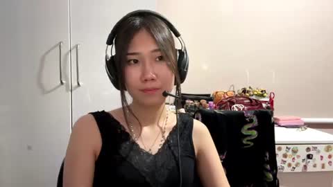 LIl online show from August 5, 1:53 pm
