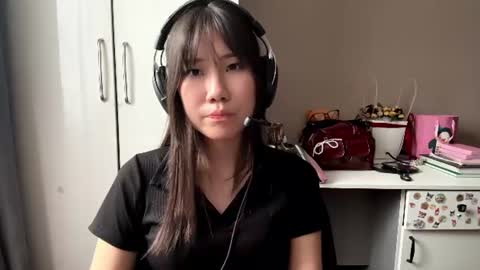 LIl online show from August 10, 1:01 pm