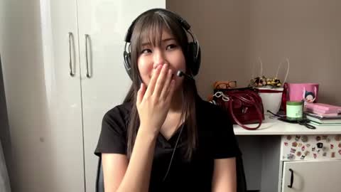 LIl online show from August 11, 9:44 am