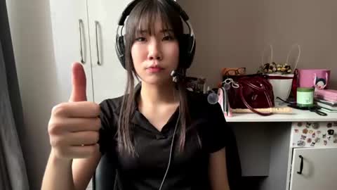 LIl online show from August 11, 11:56 am