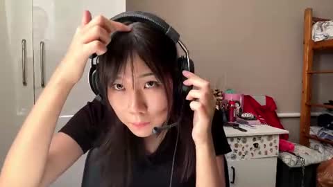 LIl online show from August 18, 9:26 am