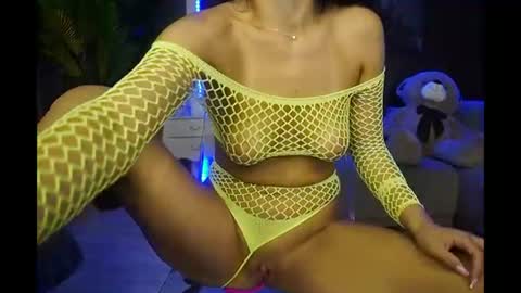 Mellany online show from August 8, 4:34 am