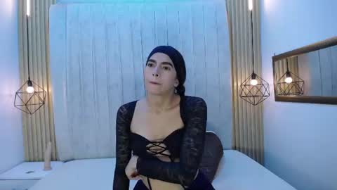 carolinaysebas online show from August 7, 3:34 pm
