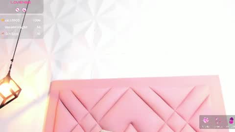 caroline daring online show from August 14, 4:43 pm