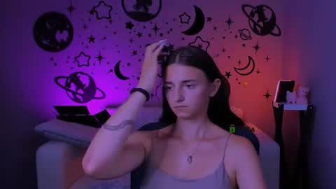 Caroline online show from September 8, 4:08 am