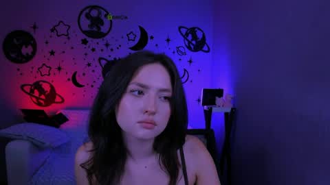 Caroline online show from September 9, 9:39 am