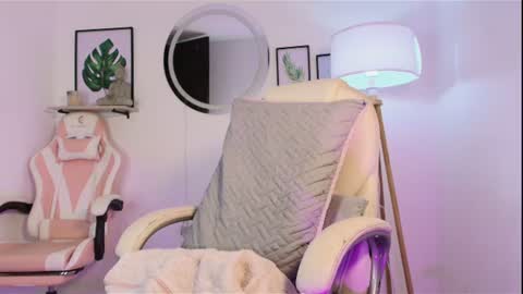 carolyne_sweet online show from August 14, 11:41 pm