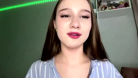 carolynescuito online show from September 5, 2:44 pm
