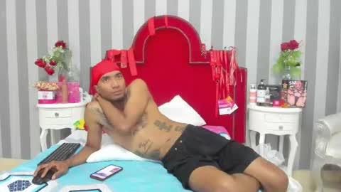 caroyandy online show from August 11, 6:21 pm