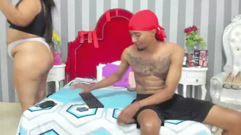 caroyandy online show from August 13, 12:30 pm