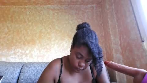 carrie_goddess online show from August 11, 3:47 pm