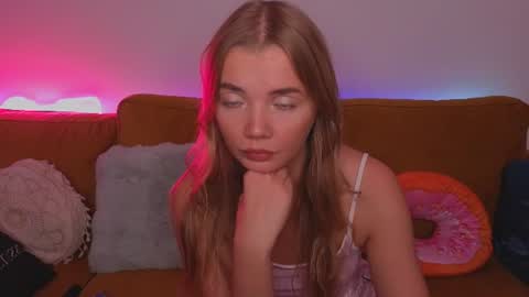 carriebradshawww online show from August 10, 6:42 pm