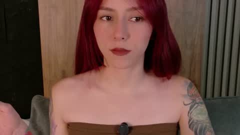 Casandra  online show from August 7, 7:25 pm