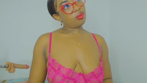 Casey online show from August 8, 2:17 pm