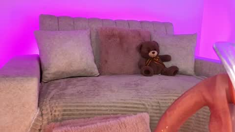 Casey Pierce New Account FOLLOW ME online show from August 5, 8:29 pm